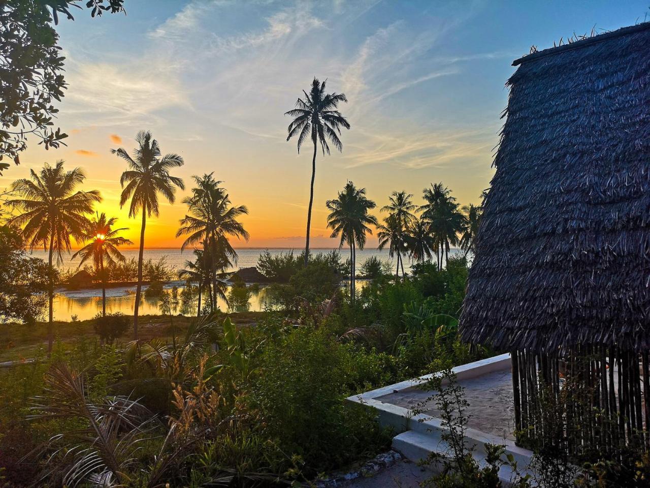 Отель Kae Funk Zanzibar Michamvi Kae Экстерьер фото