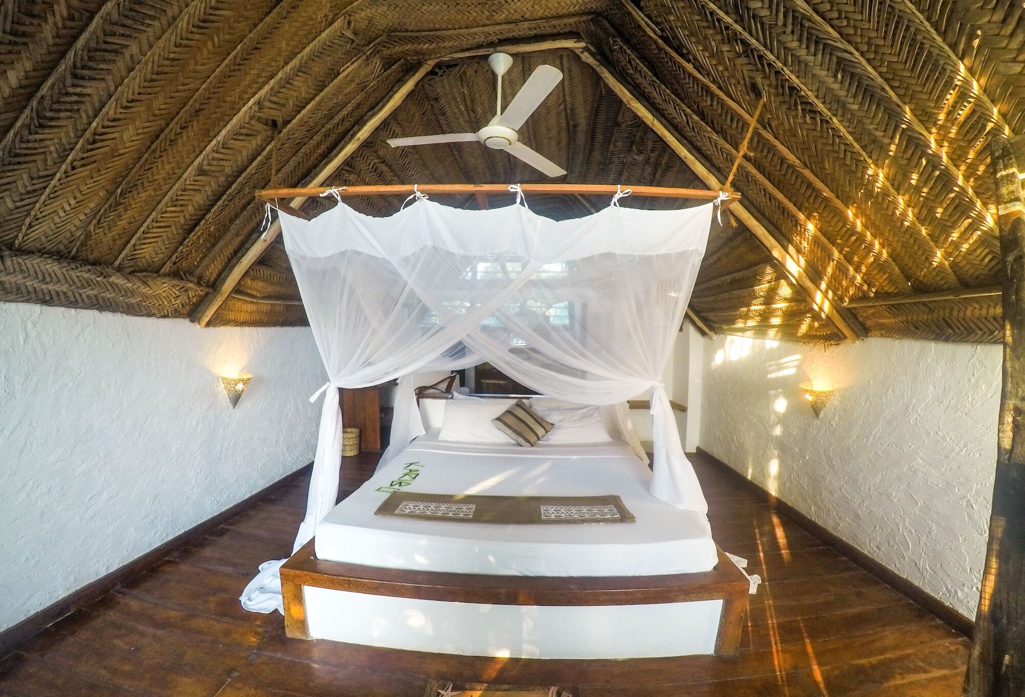Отель Kae Funk Zanzibar Michamvi Kae Экстерьер фото